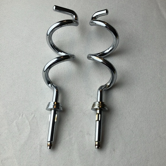 Oster Regency Kitchen Center Stand Mixer Attachments 4 pc Beater Dough hooks set - Picture 3 of 11